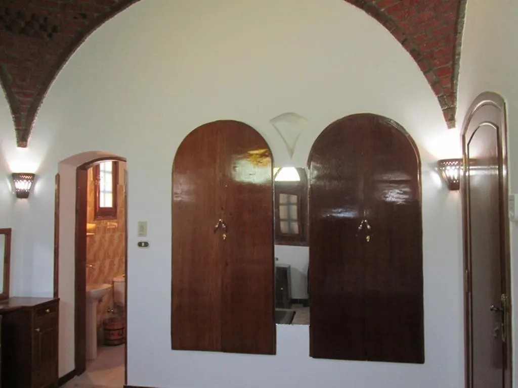 Habu Dome Villla Βίλα Λούξορ