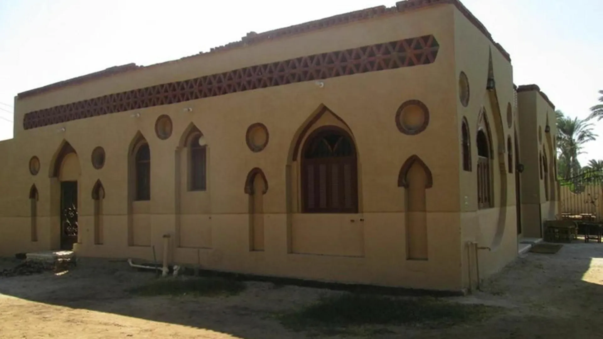 Habu Dome Villla Βίλα Λούξορ