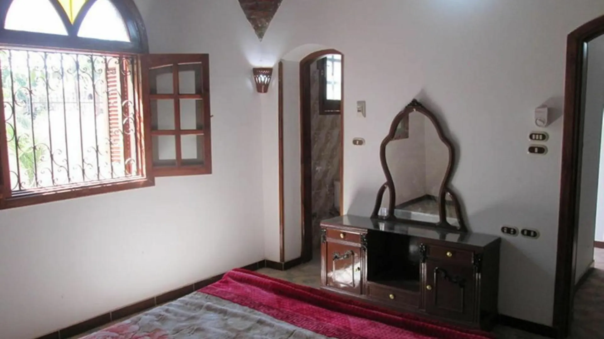Habu Dome Villla Βίλα Λούξορ